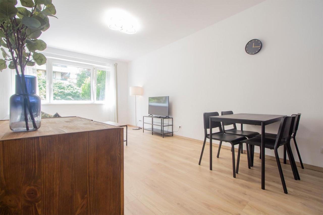 Spring House With Free Private Parking Apartment Budapest Luaran gambar