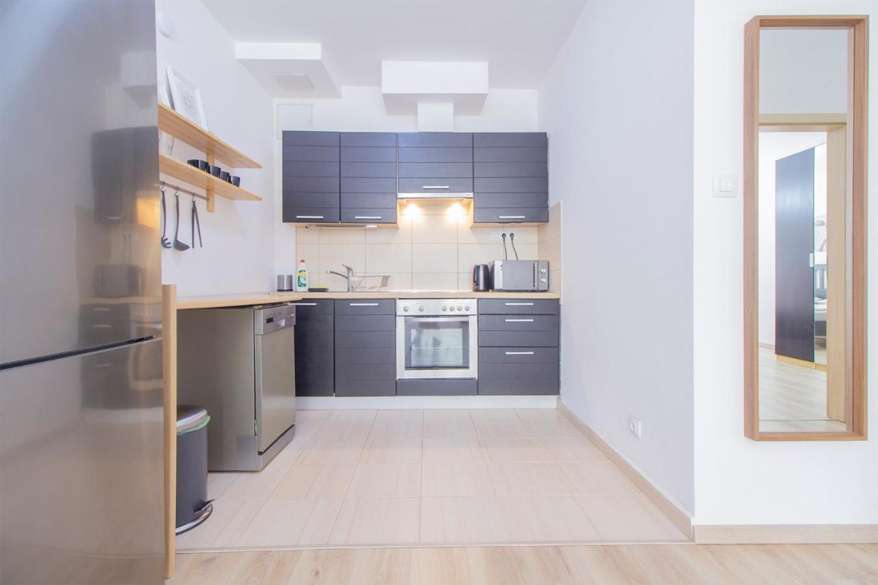 Spring House With Free Private Parking Apartment Budapest Luaran gambar