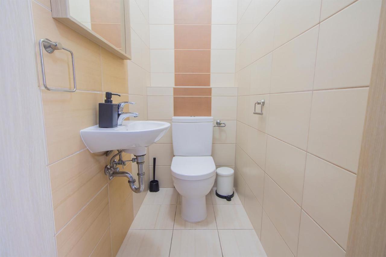 Spring House With Free Private Parking Apartment Budapest Luaran gambar