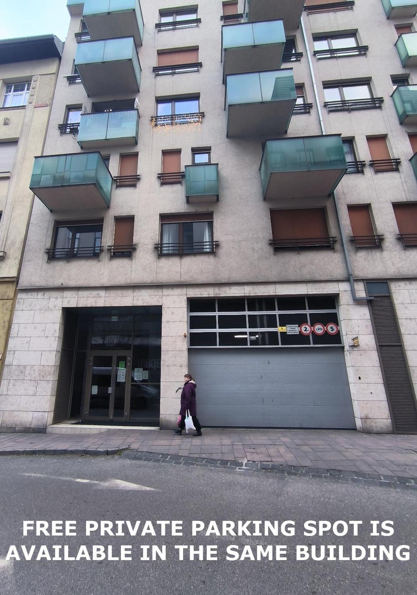 Spring House With Free Private Parking Apartment Budapest Luaran gambar